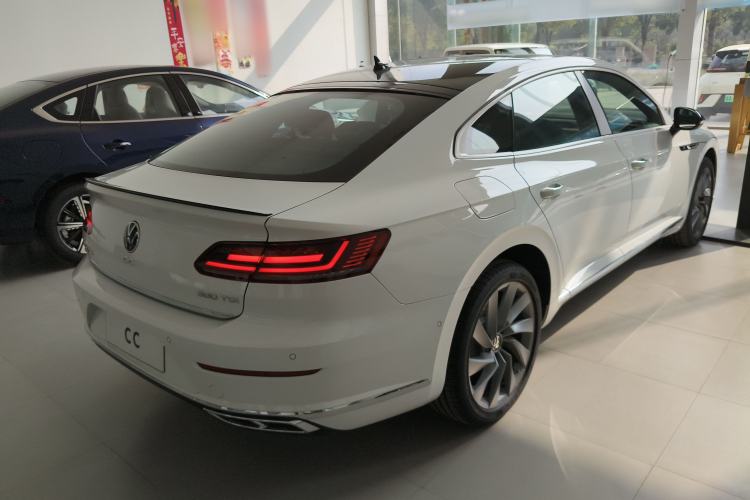 Used Volkswagen FAW-Volkswagen CC 2025 380TSI Striking All-Inclusive Edition Rear Right 45 Deg