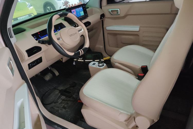 Used Geely Galaxy Panda 2024 Panda Mini 200km Endurance Bear Left Front Seat