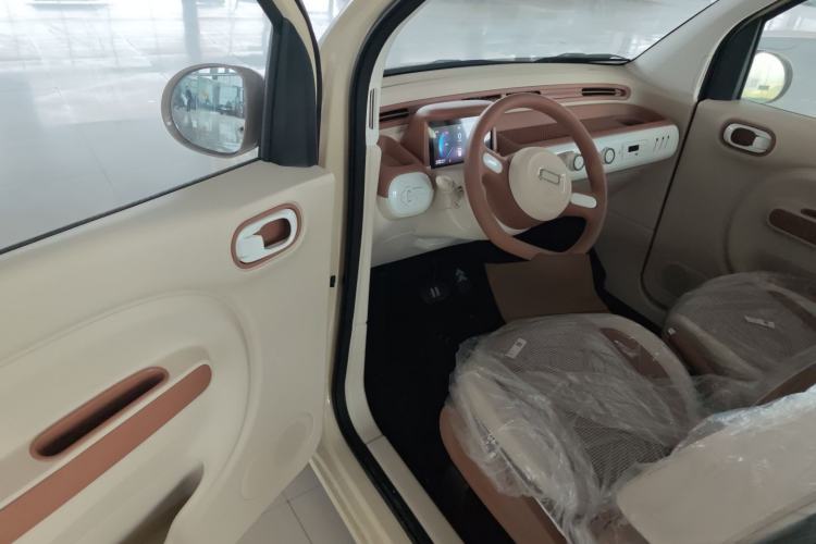 Used Bestune Pony 2026 222km Colorful Horse
