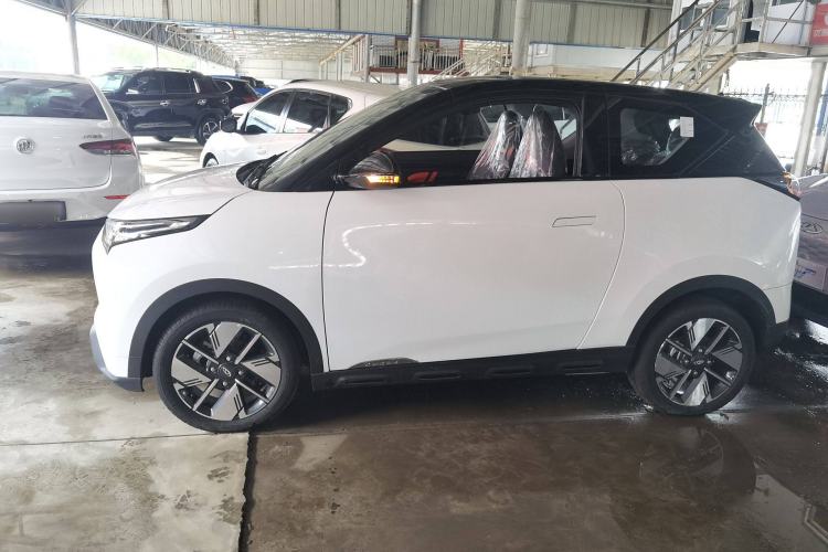 Used Chery New Energy Boundless Pro 2022 301km "WoW" Edition Lithium Iron Phosphate