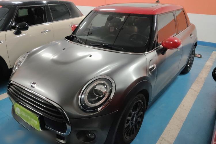 Used MINI MINI 2019 1.5T COOPER Classic Edition Five-Door Version
