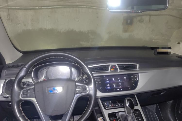 Used Geely Auto Emgrand X7 Sport 2016 1.8TD Automatic ZhiZun Version
