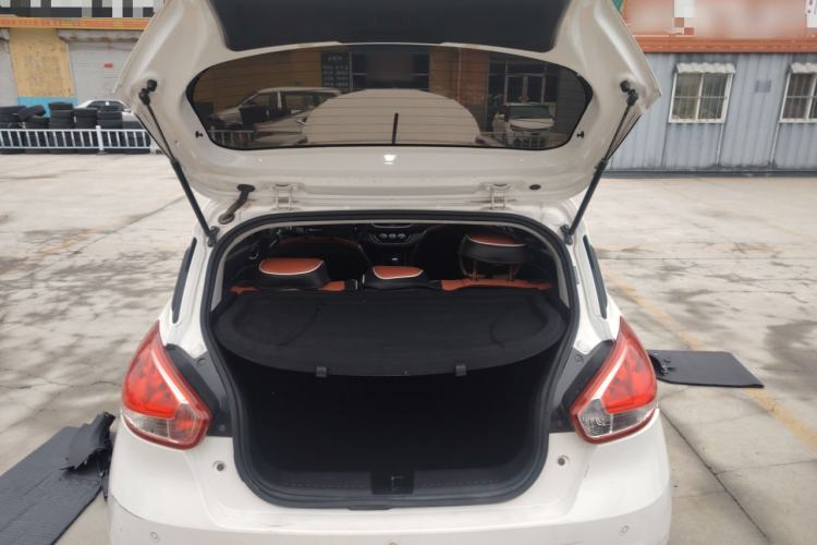 Used Baojun 310 2016 1.2L Manual Luxury Model