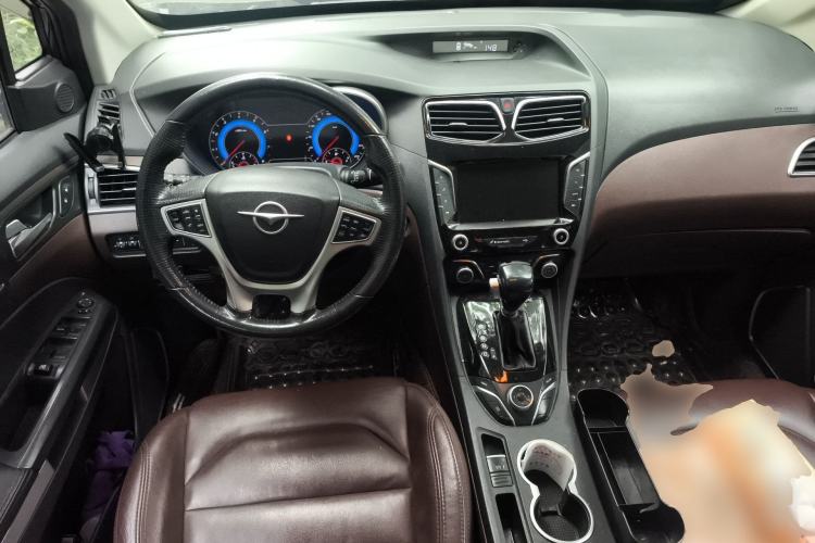 Used Haima V70 2016 1.5T Automatic Comfort Plus 7-Seater