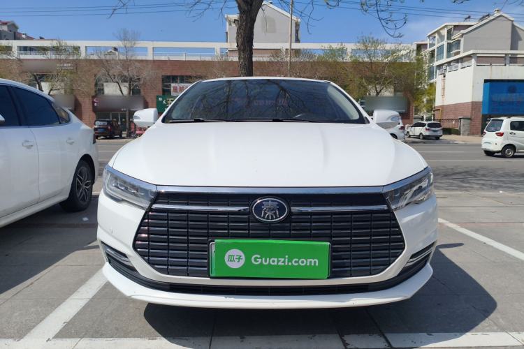 Used BYD Qin New Energy 2019 High-Range Deluxe Model Front