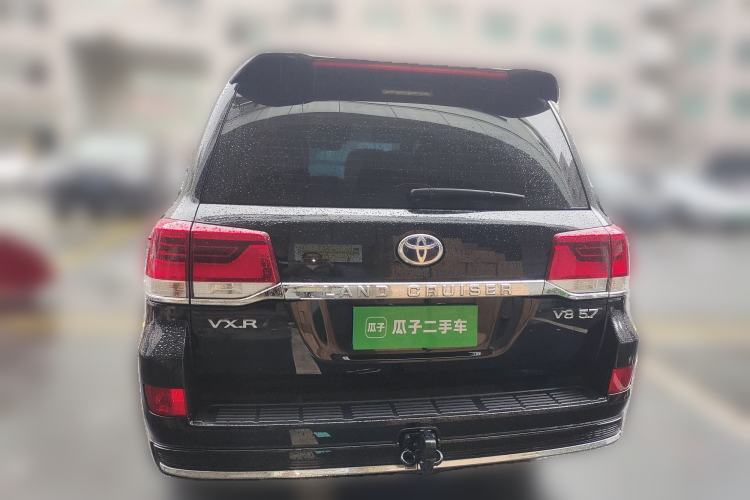 Used Toyota Land Cruiser 
