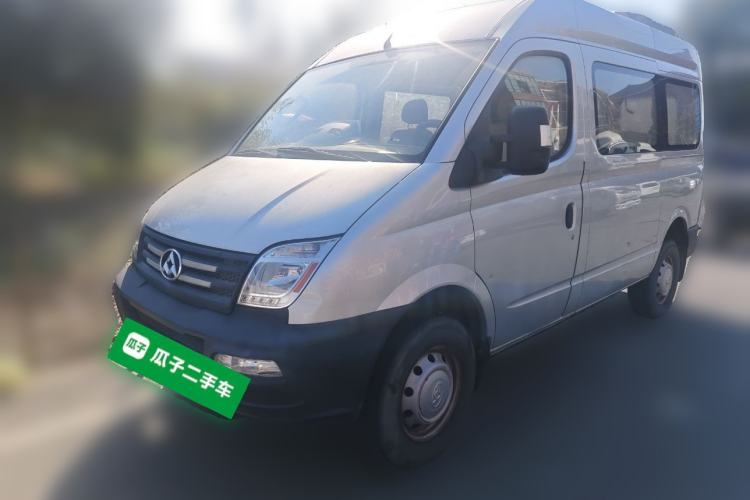 Used SAIC MAXUS Xintu V80 2017 2.5T 6-Speed Manual Aoyuntong National V Short Wheelbase Mid-Height 5/6/10-Seater