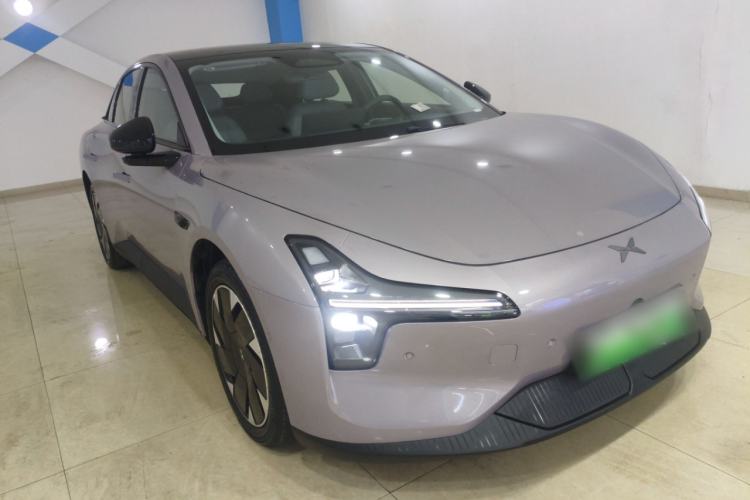 Used XPeng MONA M03 2025 600 with Ultra-Long Range Max Front Right 45 Deg