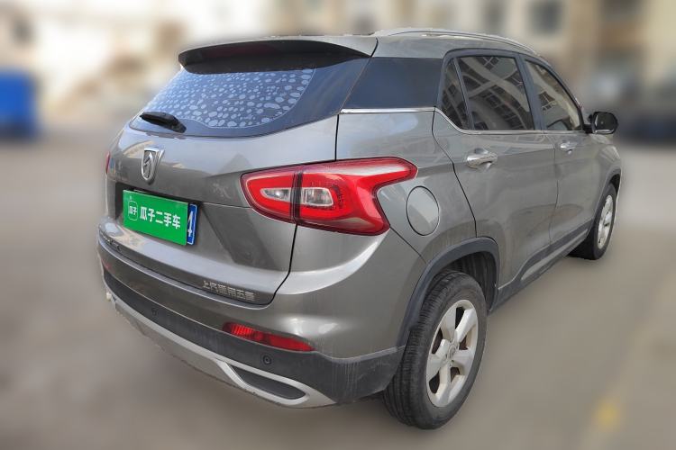 Used Baojun 510 2017 1.5L Automatic Fashion Model
