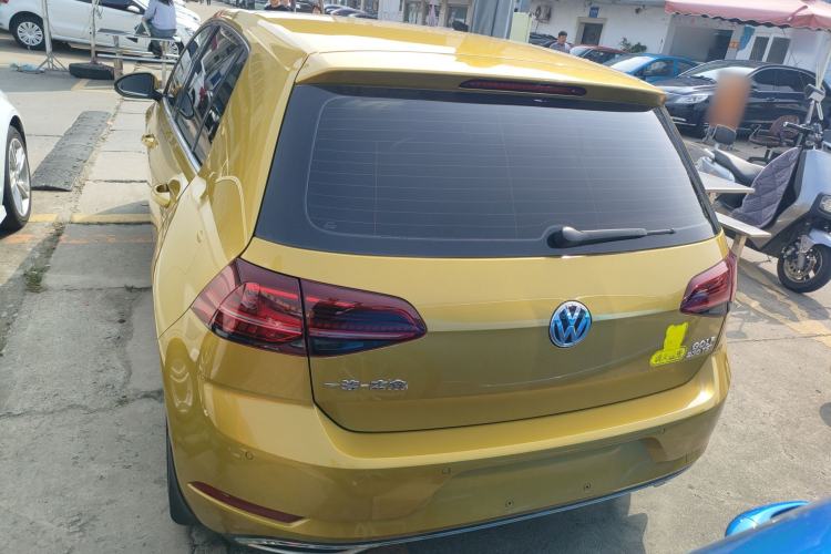 Used Volkswagen Golf 2018 230TSI Automatic Luxury Version Rear