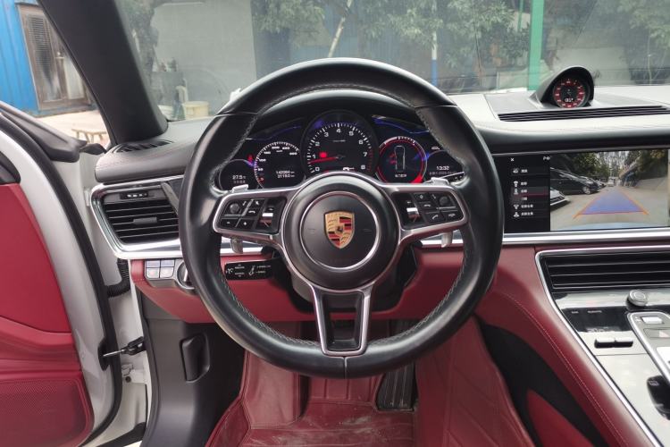 Used Porsche Panamera 2017 Panamera 3.0T Steering Wheel