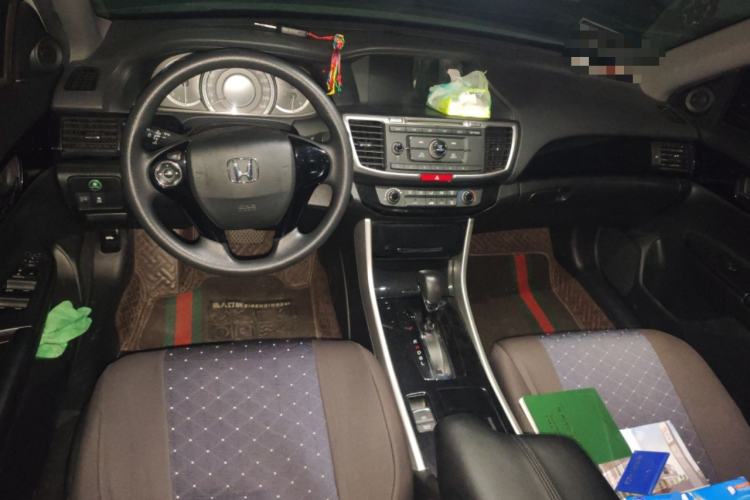 Used Honda Accord 2016 2.0L Comfort Edition
