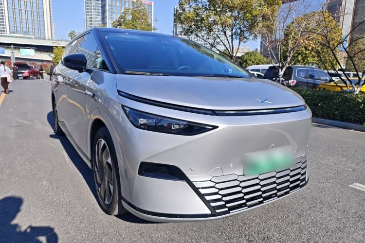 Used XPeng X9 2024 610 Long-Range Pro
