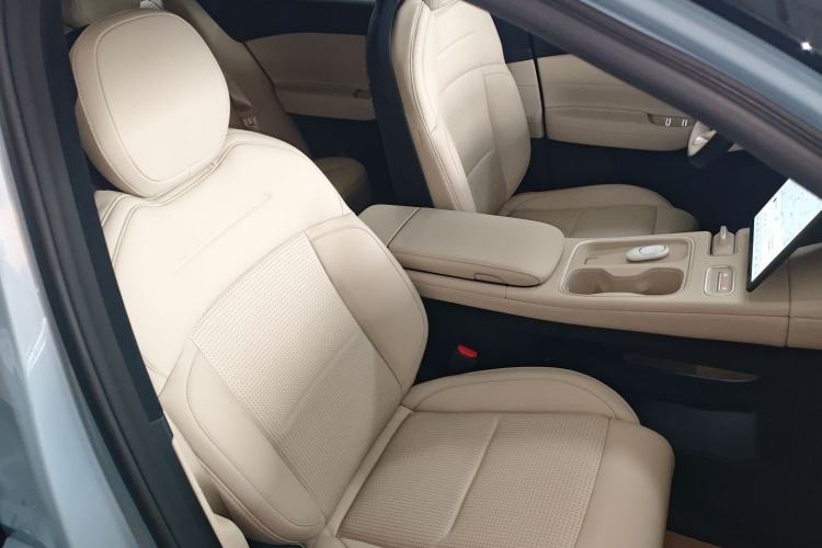 Used Nio EC6 2023 75 kWh