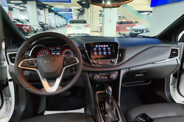 Used Chevrolet Monza 2019 RS 330T Automatic Comfort Edition China VI Standard Center Console