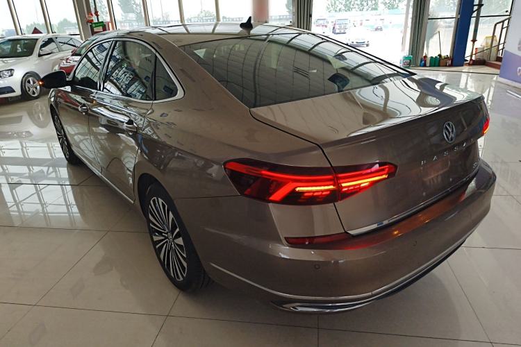 Used Volkswagen Passat 2020 330TSI Prestige Edition China VI Standard Rear Left 45 Deg