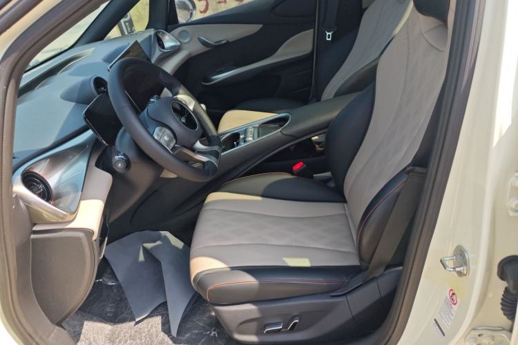 Used BYD Dolphin 2023 420 km Fashion Edition