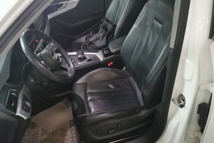 Used Audi A4L 2018 30th Anniversary Edition 40 TFSI Fashion Model Left Front Seat