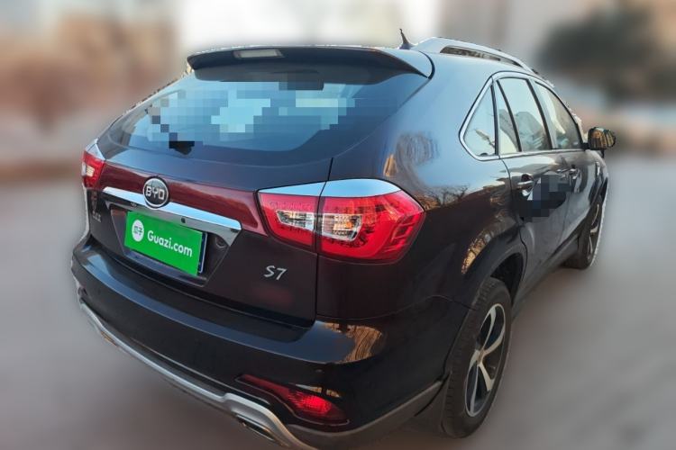 Used BYD S7 2015 2.0T Upgraded Automatic Luxury Version Rear Right 45 Deg
