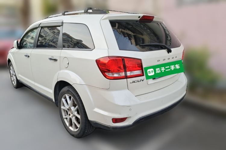 Used Dodge Journey 2013 2.4L Two-Wheel Drive Luxury Version