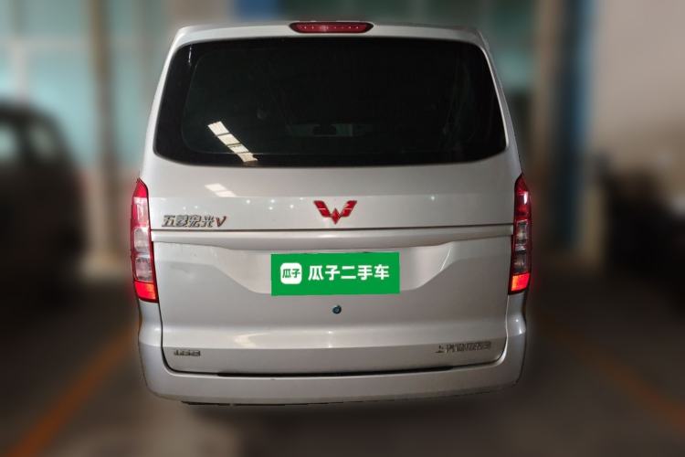 Used Wuling Hongguang V 2019 1.5L Enjoyment Version China VI LAR
