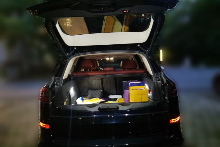 Used BMW X5 2022 xDrive 30Li Luxury M Sport Package
