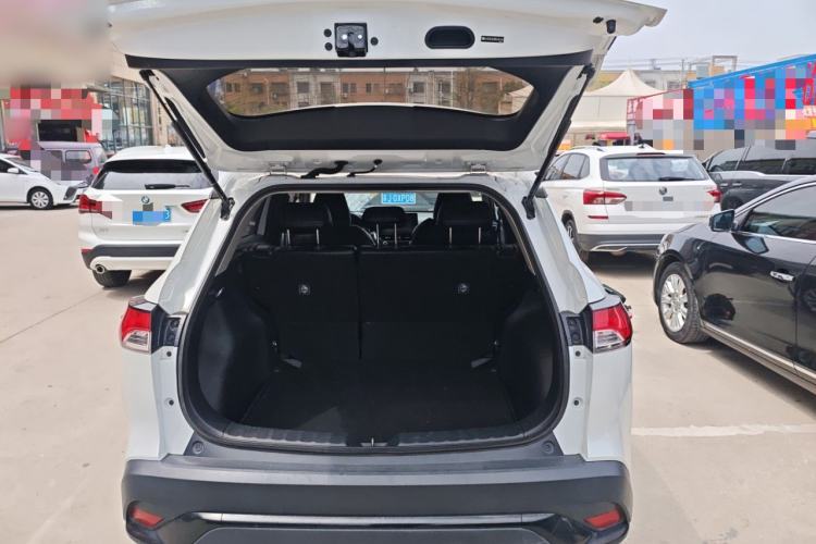 Used Toyota FRONTLANDER 2022 2.0L CVT Elite Edition Trunk