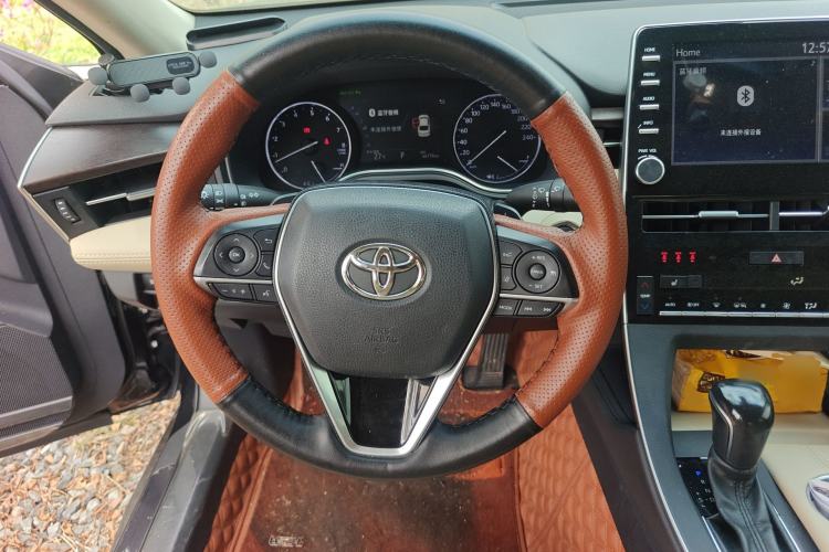 Used Toyota Avalon 2019 2.5L Touring Premium Version China VI Standard
