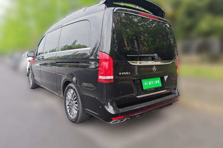 Used Mercedes-Benz V-Class  Rear Left 45 Deg