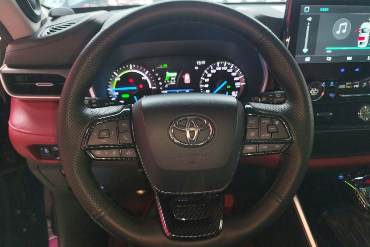 Used Toyota Highlander 2022 Dual-Engine 2.5L 4x4 Elite Edition 7-Seater Steering Wheel