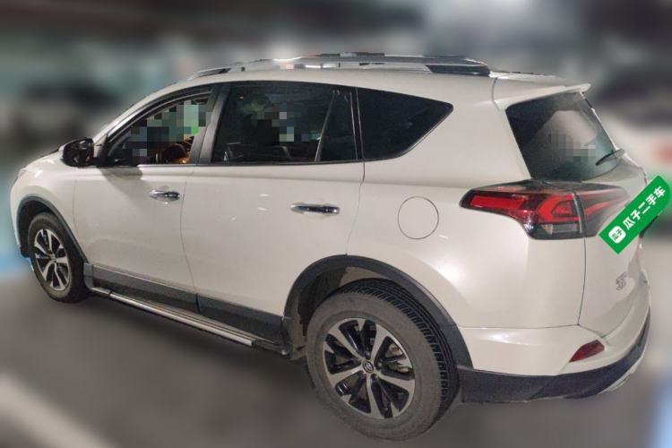 Used Toyota RAV4 2016 2.0L CVT Two-Wheel Drive Fashion Edition China V Standard Rear Left 45 Deg