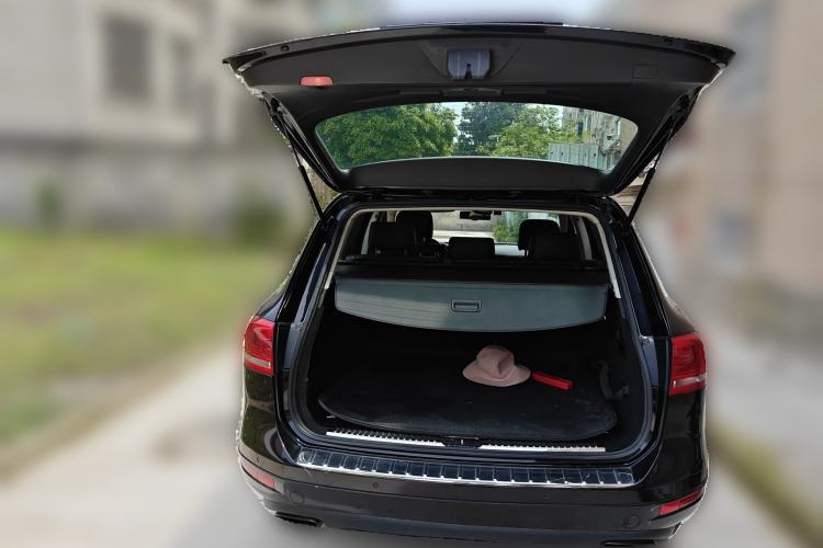 Used Volkswagen Touareg 2011 3.0 TSI Standard Version