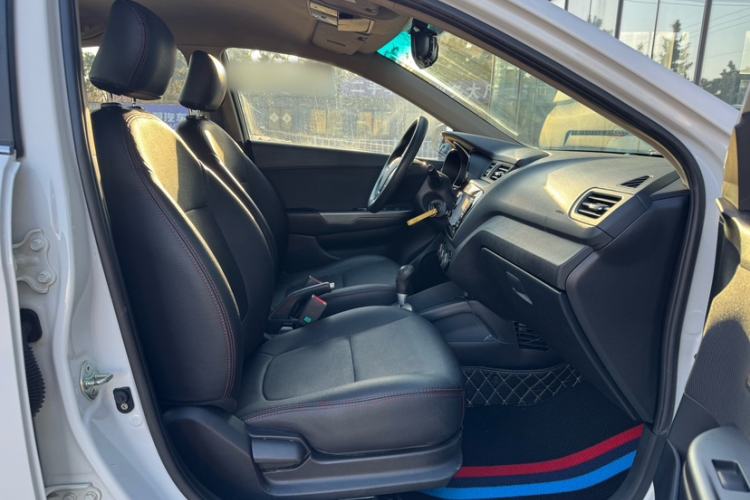 Used Kia K2 2015 Sedan 1.4L Automatic GLS Right Front Seat