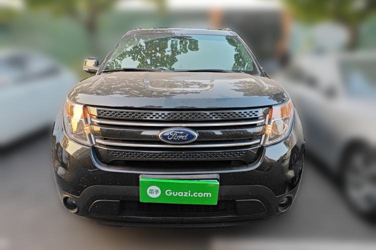 Used Ford Explorer 2013 3.5L Deluxe Model
