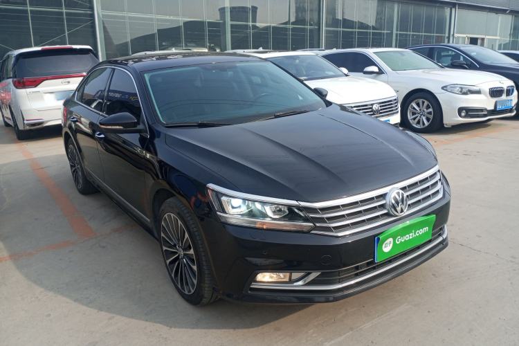 Used Volkswagen Passat 2017 330TSI DSG Prestige Edition
