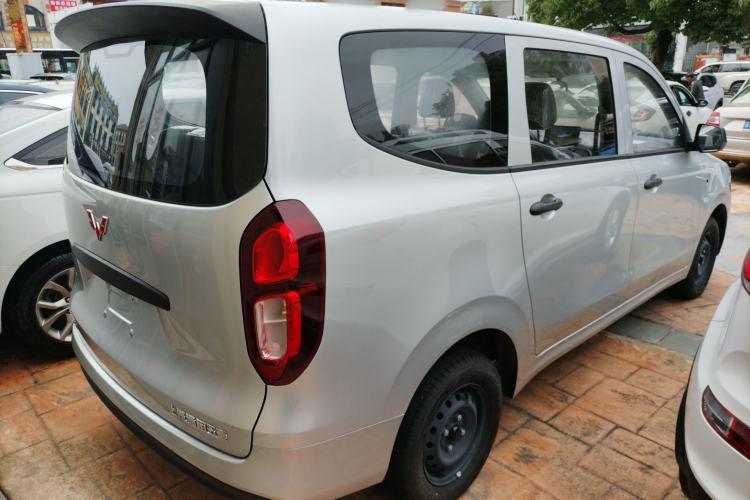 Used Wuling Hongguang New Energy 2024 All-Electric Model 300KM Standard Version