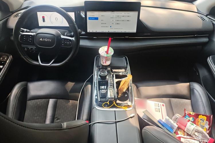 Used AION S Plus 2022 70 Enjoy Edition Center Console