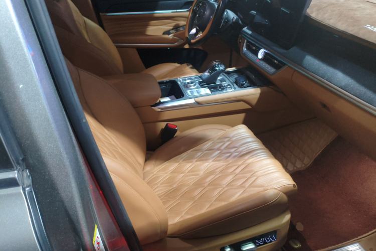 Used Tank 500 New Energy 2023 Hi4-T Right Front Seat