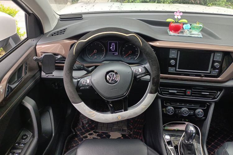 Used Volkswagen Tharu 2019 280TSI Two-Wheel Drive Comfort Edition China V Standard Steering Wheel