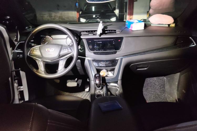 Used Cadillac XT5 2022 2.0T Two-Wheel Drive Luxury Version
