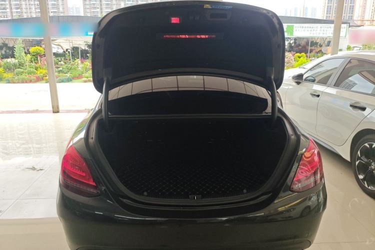 Used Mercedes-Benz C-Class 2021 C 200 L Fashion Edition Sport Version Trunk