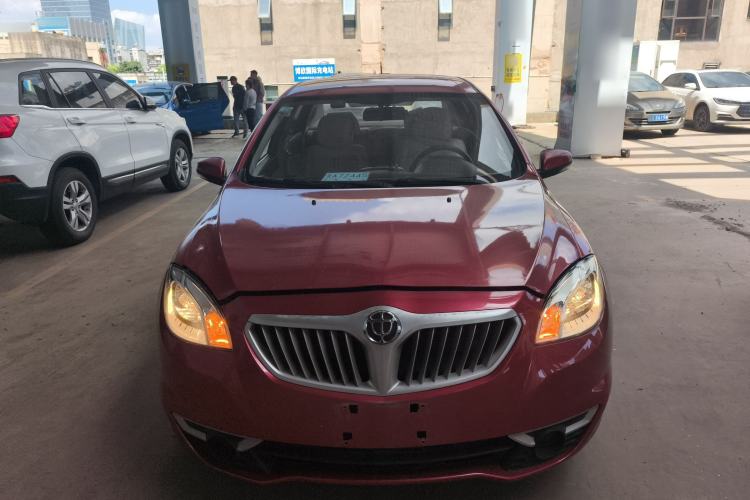 Used Brilliance H330 2013 1.5L Automatic Comfort Edition Front