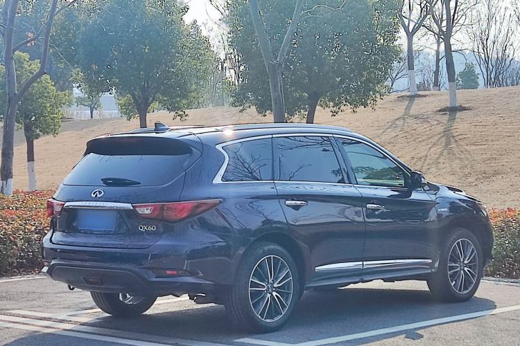 Used Infiniti QX60 2016 2.5 S/C Hybrid Two-Wheel-Drive Excellence Edition China V Standard