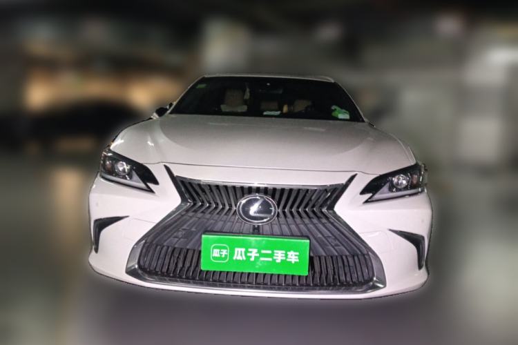 Used Lexus ES 2021 200 Excellence Edition