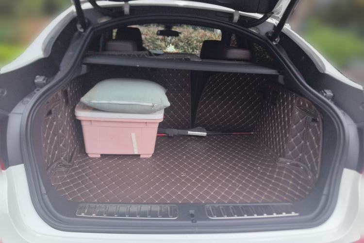 Used BMW X4 2016 xDrive20i M Sport Edition Trunk