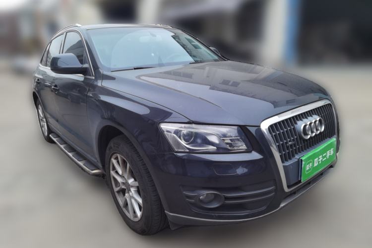Used Audi Q5 2011 2.0TFSI Comfort Version Front Right 45 Deg