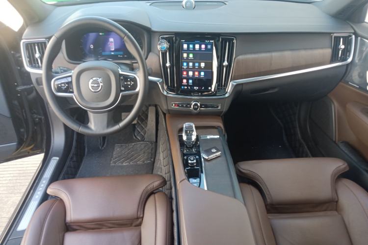 Used Volvo S90 2024 B5 Luxury Smart Edition