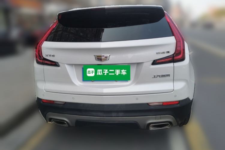 Used Cadillac XT4 2020 28T Two-Wheel-Drive Leading Version
