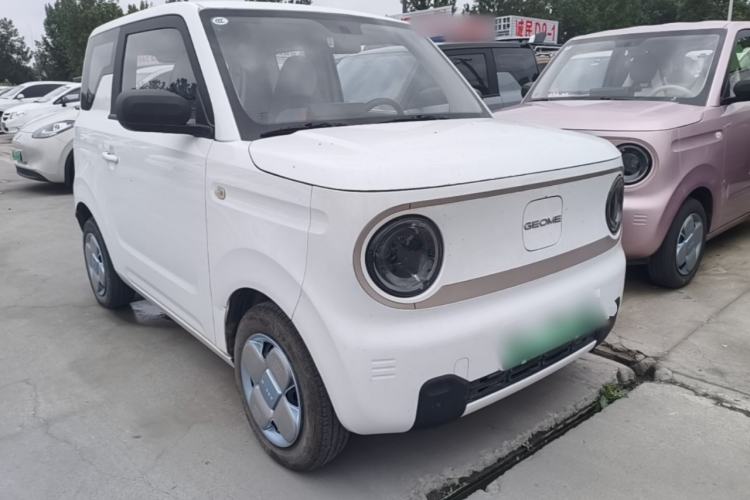 Used Geely Galaxy Panda 2023 Panda Mini 120km Cute Bear
