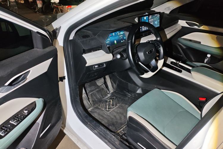 Used Geely Auto Emgrand L HiP 2022 1.5TD-DHT Pro 100KM Super Rui Driver Seat